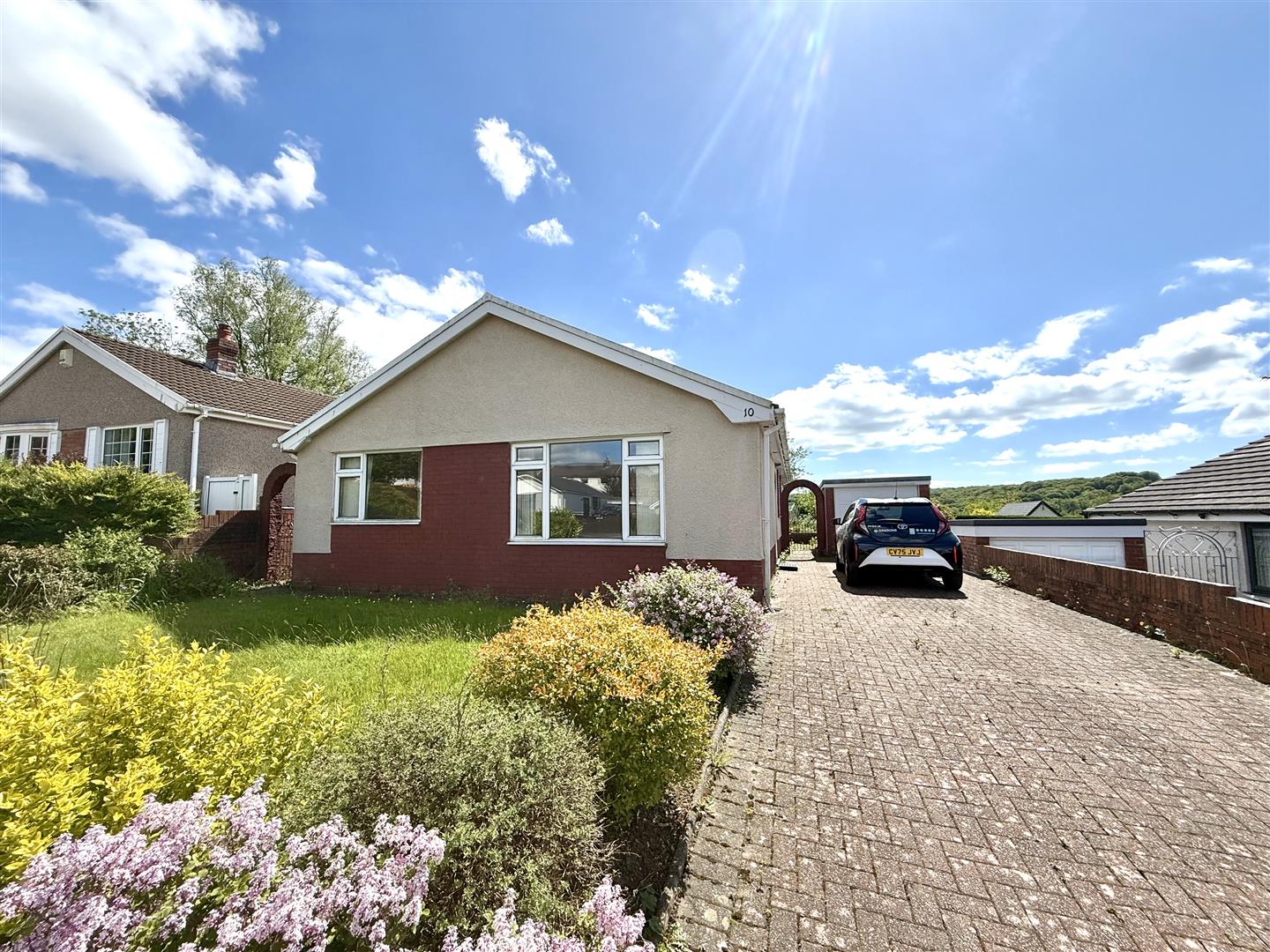 Dulais Grove, Sketty, Swansea, SA2 8BL